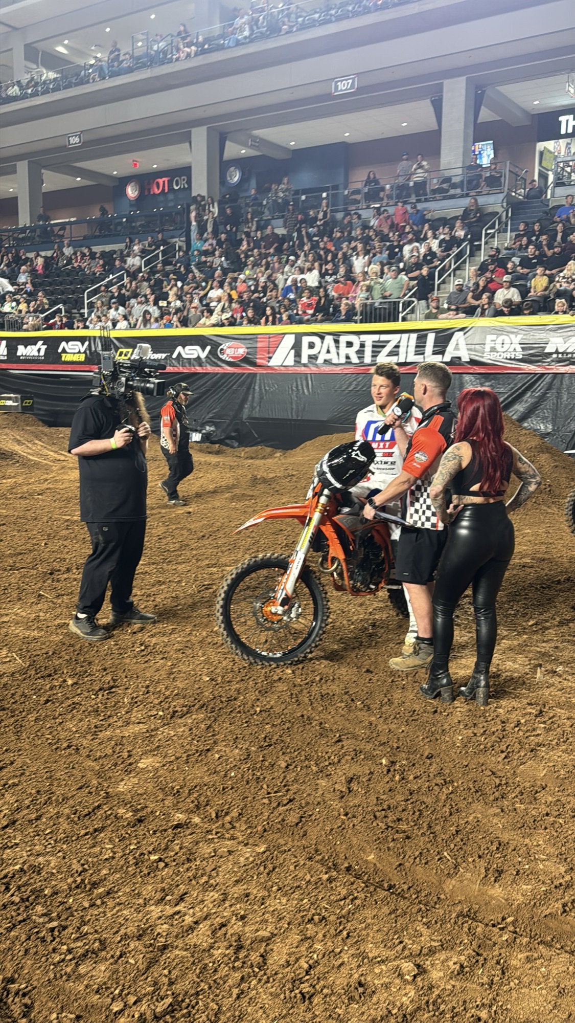 Arenacross floor